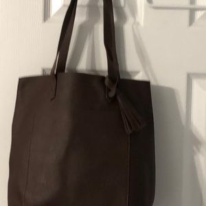 Brown tote never been used